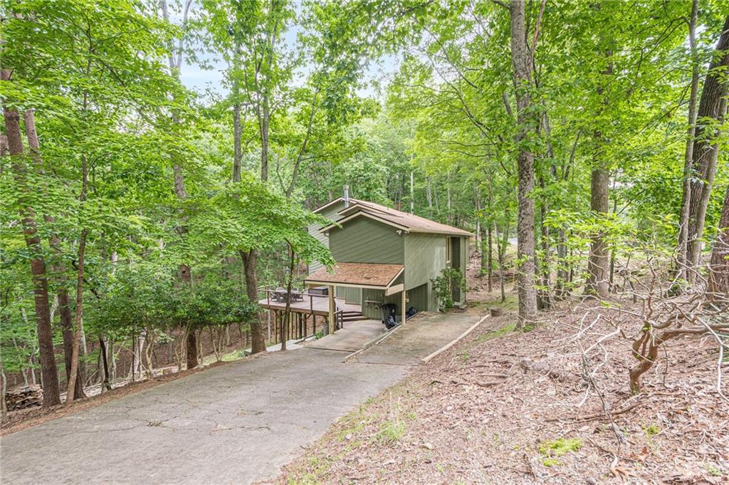 102 JACK PINE Court