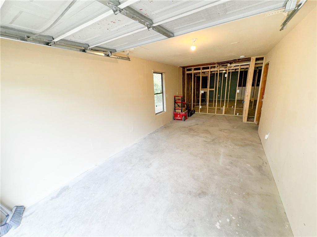 6092 Leverett Drive, Lithonia, Georgia image 30