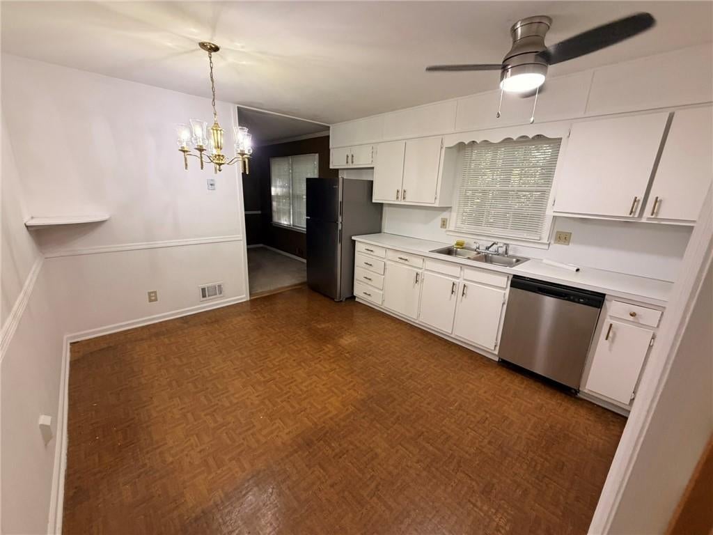 2878 Pine Valley Circle