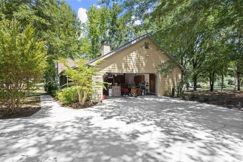 A home in Mcdonough