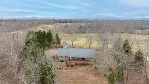 A home in Demorest