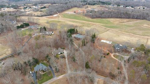 A home in Demorest