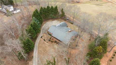 A home in Demorest