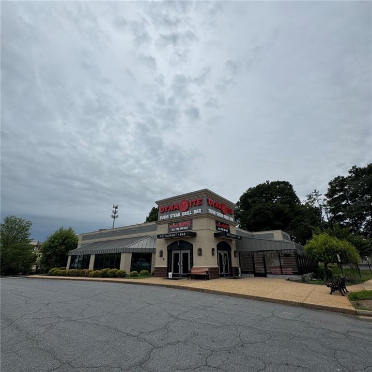 Photo 1 of 25 — 1775 Browns Bridge Road, Gainesville, GA 30501