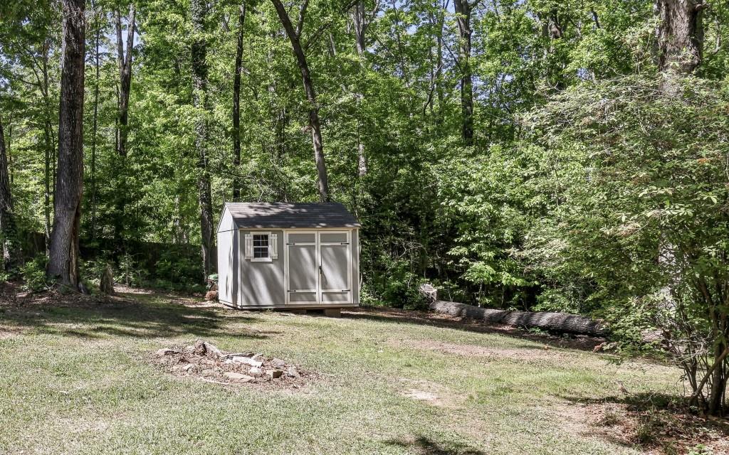 1390 Barclay Drive, Lawrenceville, Georgia image 37