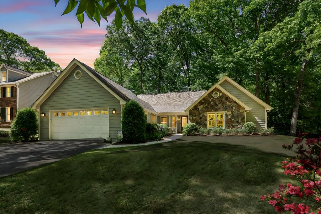 1390 Barclay Drive, Lawrenceville, Georgia image 4