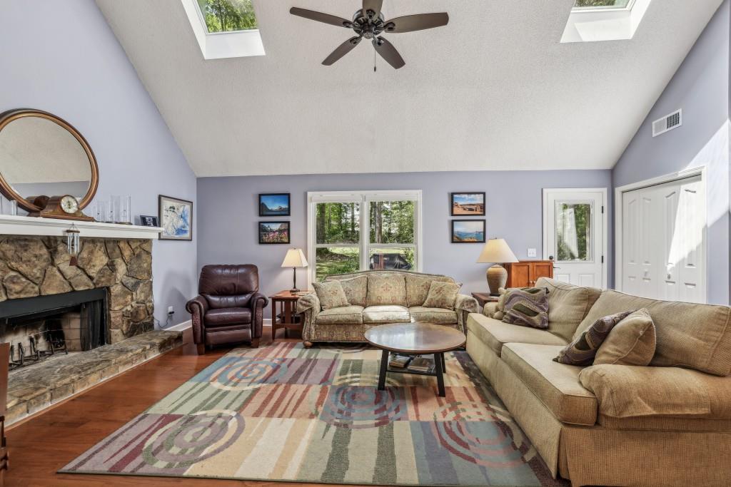 1390 Barclay Drive, Lawrenceville, Georgia image 11