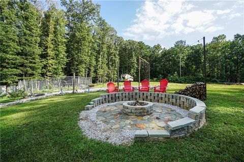 A home in Villa Rica