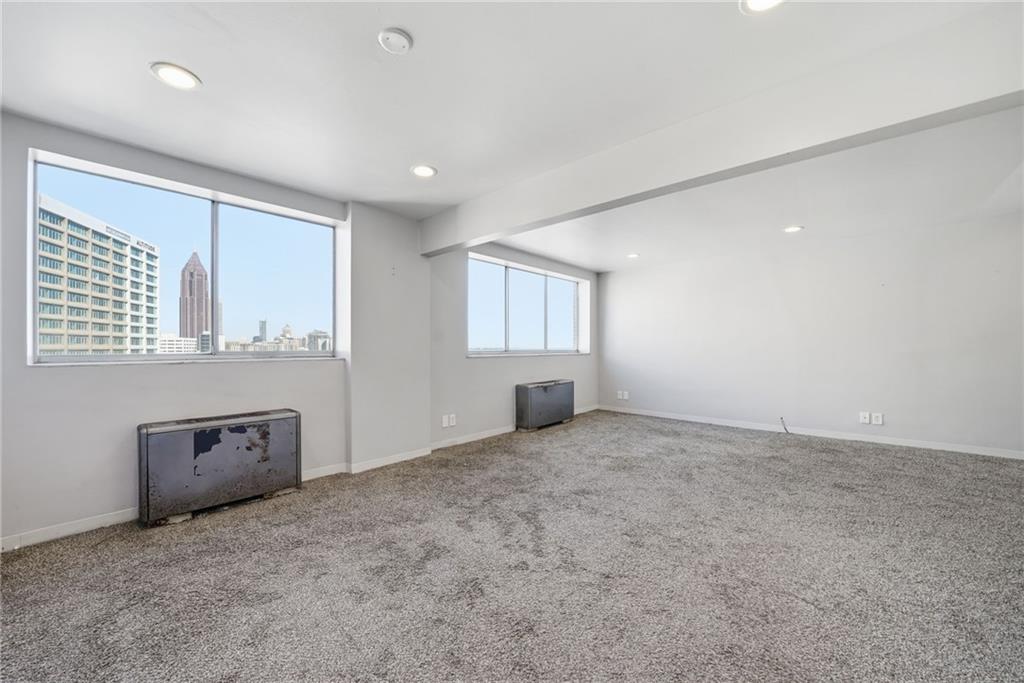 215 Piedmont Avenue NE 2002