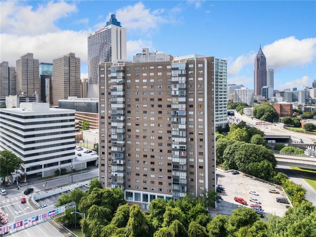 Photo of 215 Piedmont Avenue NE #2002, Atlanta, GA 30308 (MLS # 7704347)