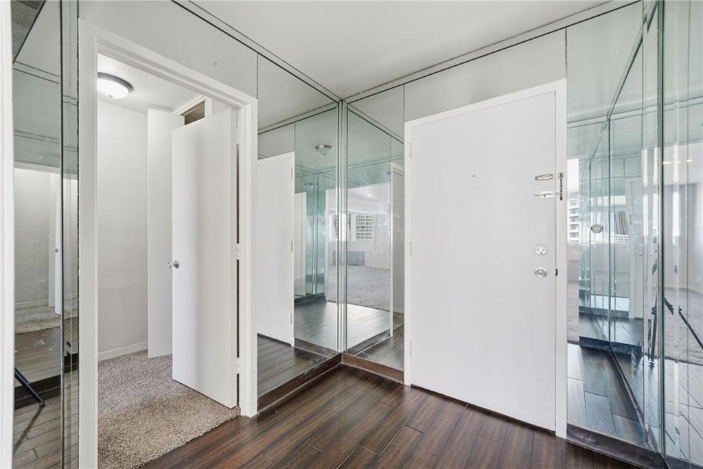 215 Piedmont Avenue NE 2002