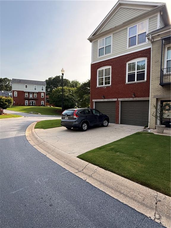 6035 Brookside Oak Circle