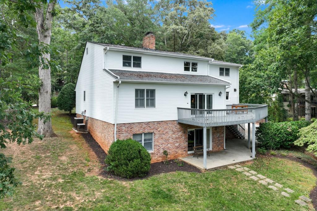 2585 Bridgewater Circle