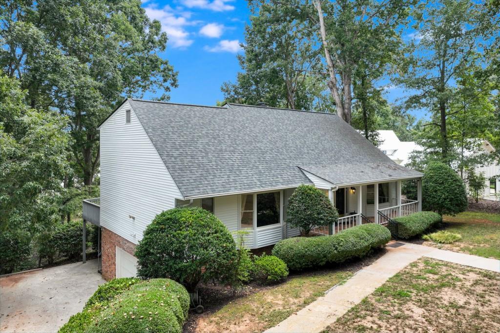 2585 Bridgewater Circle