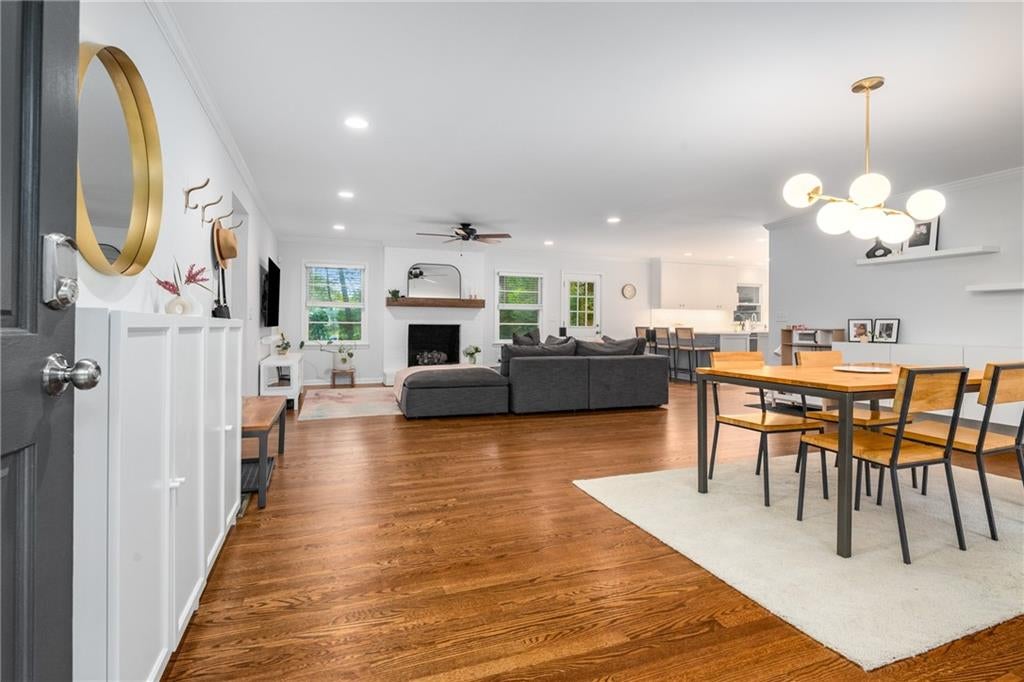 3953 Franks Court