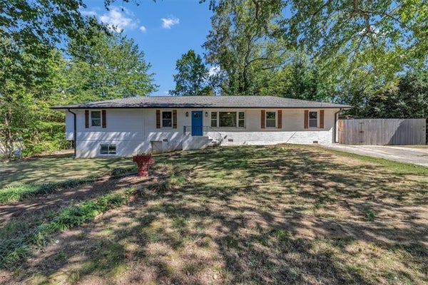 956 LAUREL ST, MORROW, GA 30260 - Image 256a3f96f0faaac337b56d5bec8a791a/1045360400