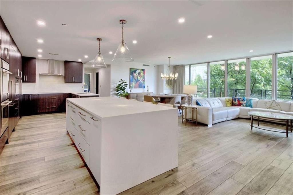 Park Regency - Residential