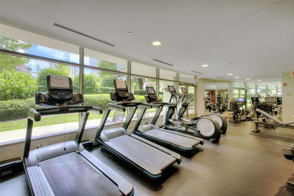 Park Regency - Residential