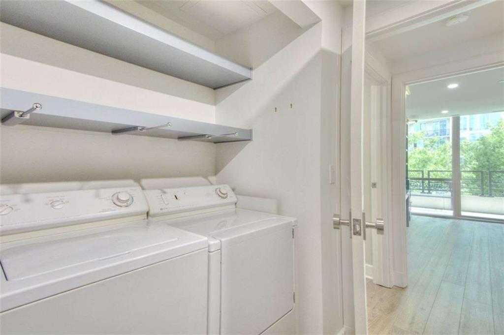 Park Regency - Residential