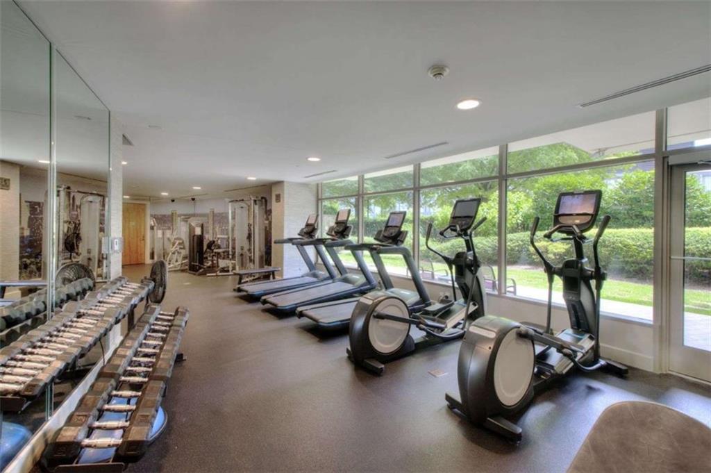 Park Regency - Residential