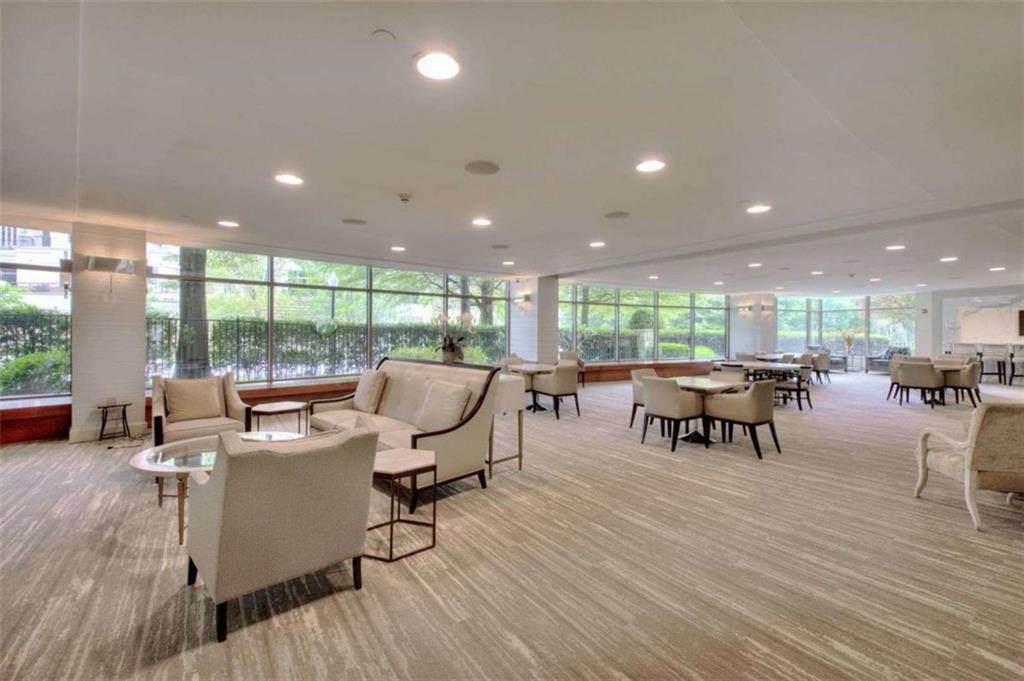Park Regency - Residential