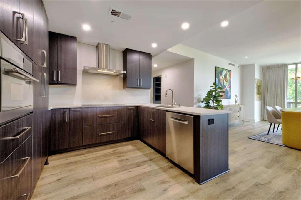 Park Regency - Residential
