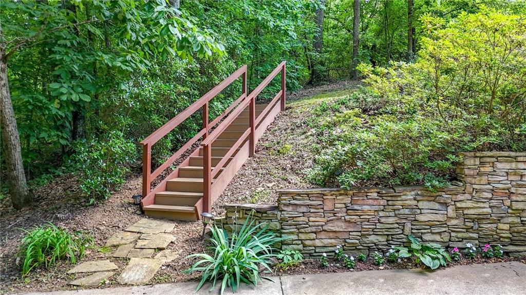 405 Scenic View Drive, Jasper, Georgia image 7