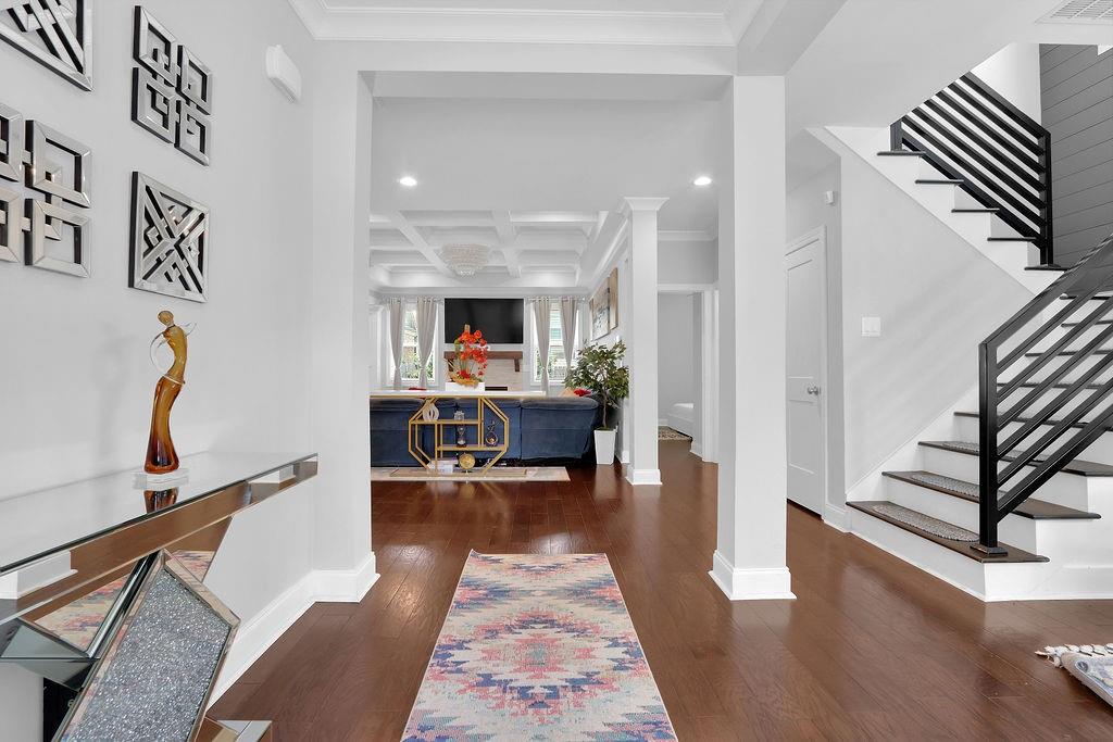 25 Sudderth Street