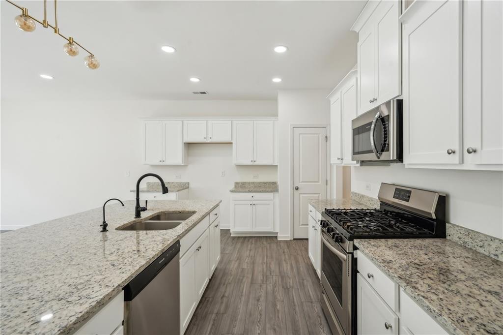 2946 Stockholm Way, Suwanee, Georgia image 11