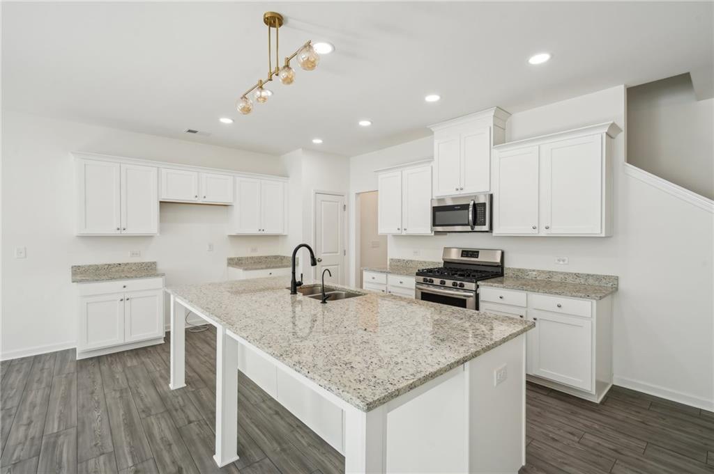 2946 Stockholm Way, Suwanee, Georgia image 12