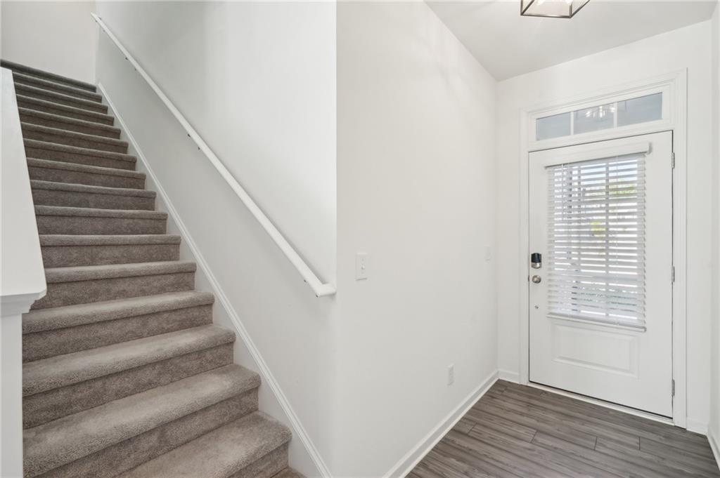 2946 Stockholm Way, Suwanee, Georgia image 9