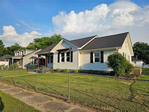 565 Lane Street Rockmart GA 30153