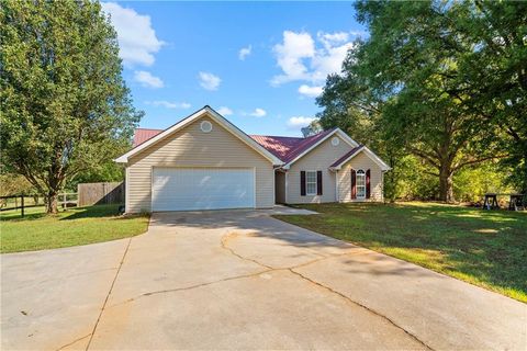 A home in Calhoun