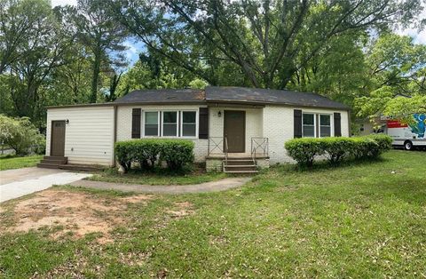 3258 Raymond Dr Doraville GA 30340
