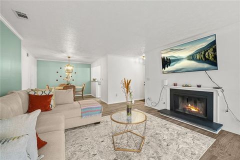 502 Vicksburg Place Atlanta GA 30350