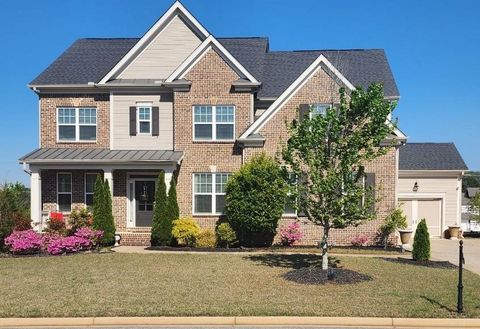 134 Sierra Circle Woodstock GA 30188