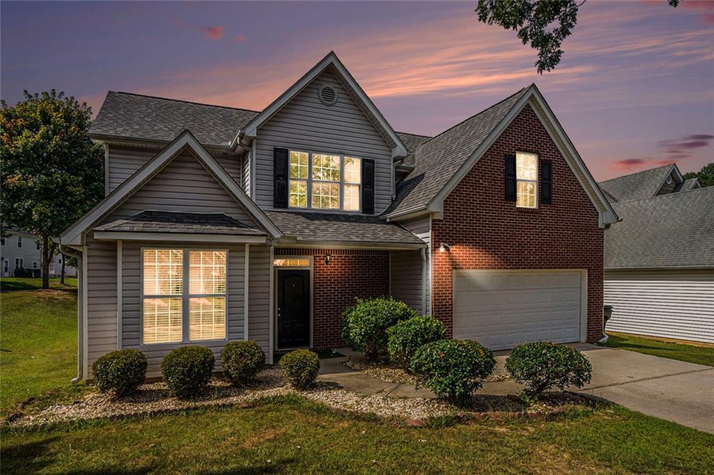 This stunning corner-lot home features a brand-new roof and a welcoming 2-story entryway with a sweeping staircase. The thoughtfully designed open floor plan boasts a kitchen with granite countertops overlooking the spacious living area and a beautifully centered fireplace—perfect for entertaining.
The large owner’s suite offers a walk-in closet along with a shower and tub combination for added comfort. Enjoy access to the community pool and all the benefits of living in the desirable Meadow Brook Ridge neighborhood.