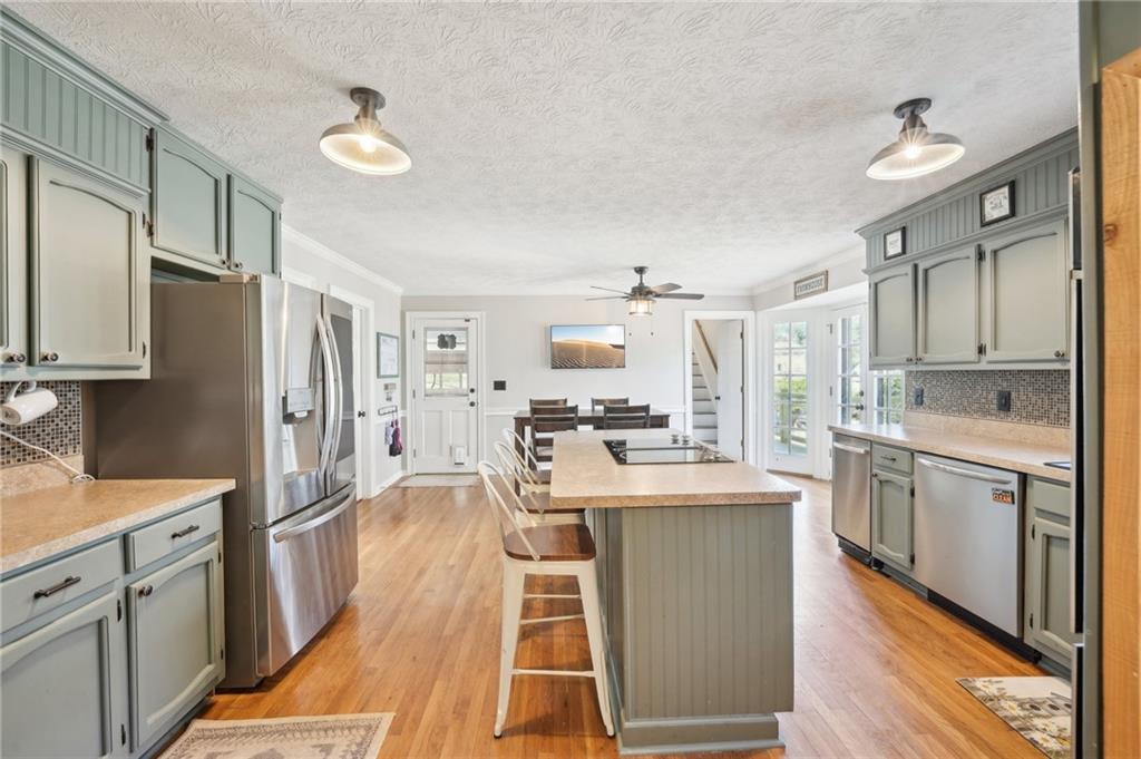 4805 Mystere Lane, Lilburn, Georgia image 16