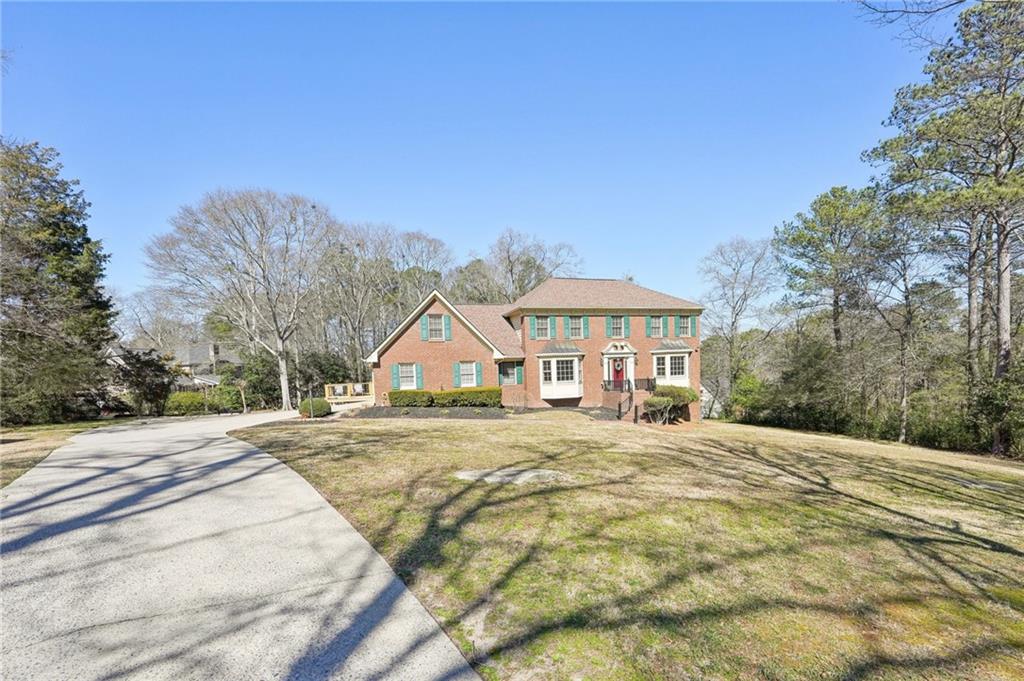 4805 Mystere Lane, Lilburn, Georgia image 2
