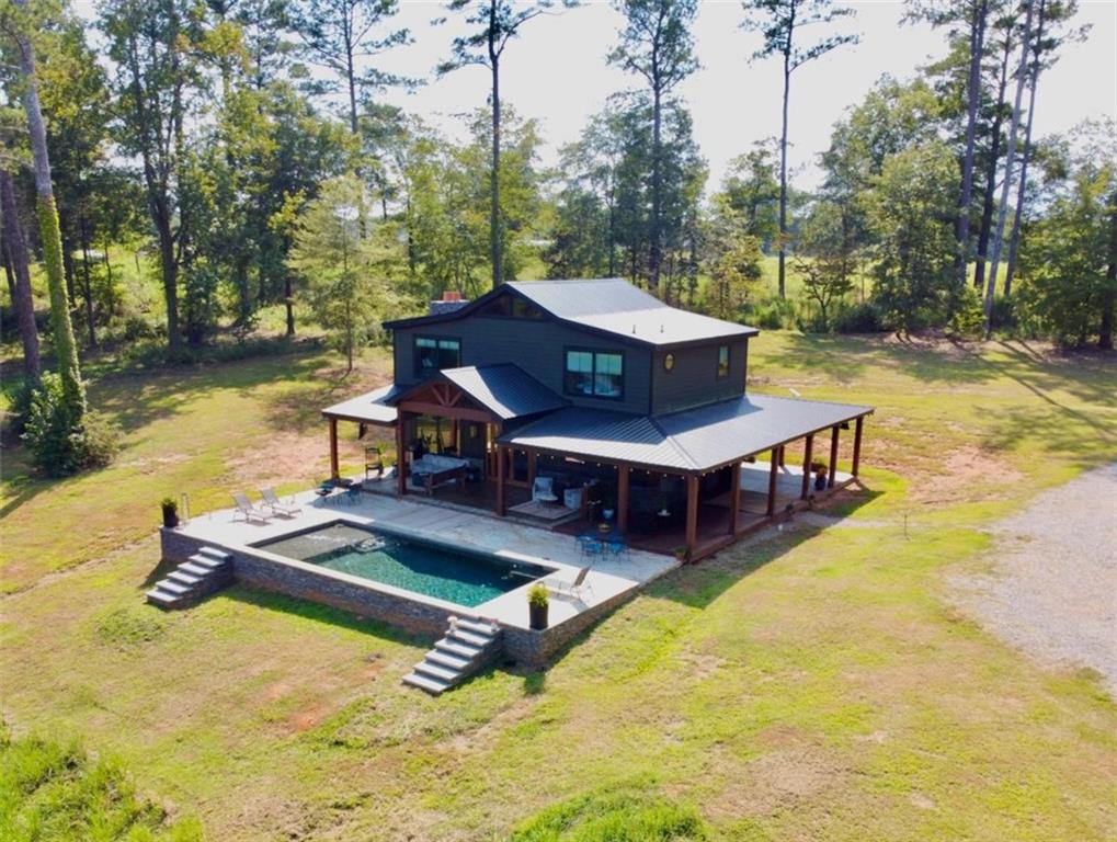 3698 Highway 83