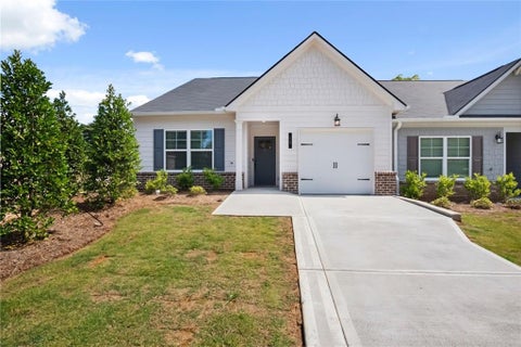 Townhouse For Sale - 15 Silver Leaf Lane #43<br/> Dawsonville, GA 30534