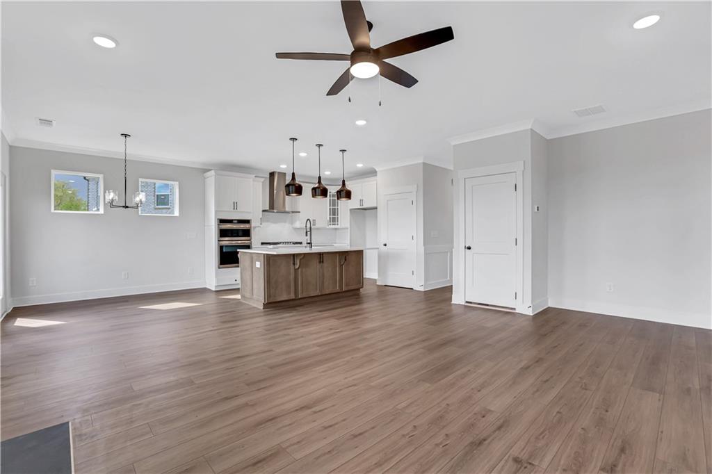 6811 Cambridge Drive, Flowery Branch, Georgia image 10