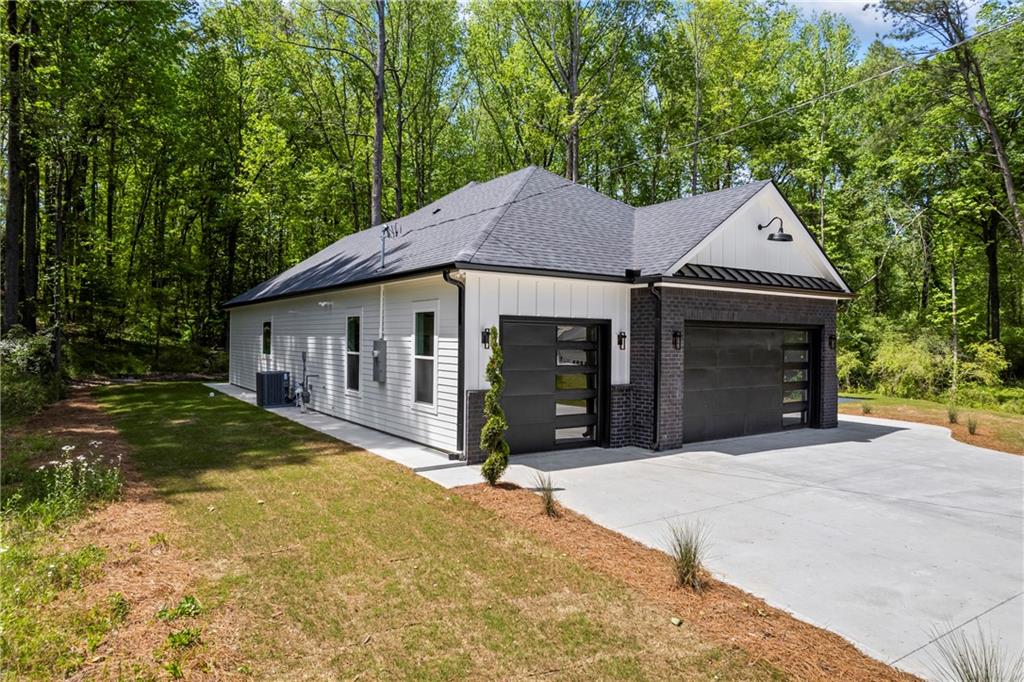 632 Hunters Cove Ln, Loganville, Georgia image 3