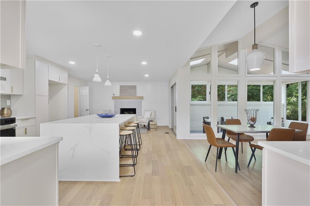 4376 Riverwood Circle