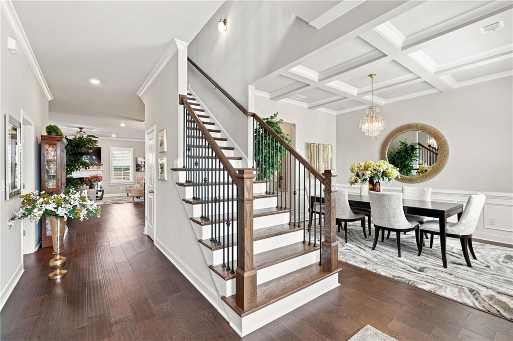 1604 Falcon Court