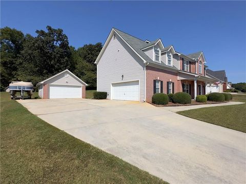 A home in Mcdonough