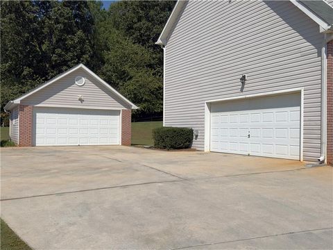 A home in Mcdonough