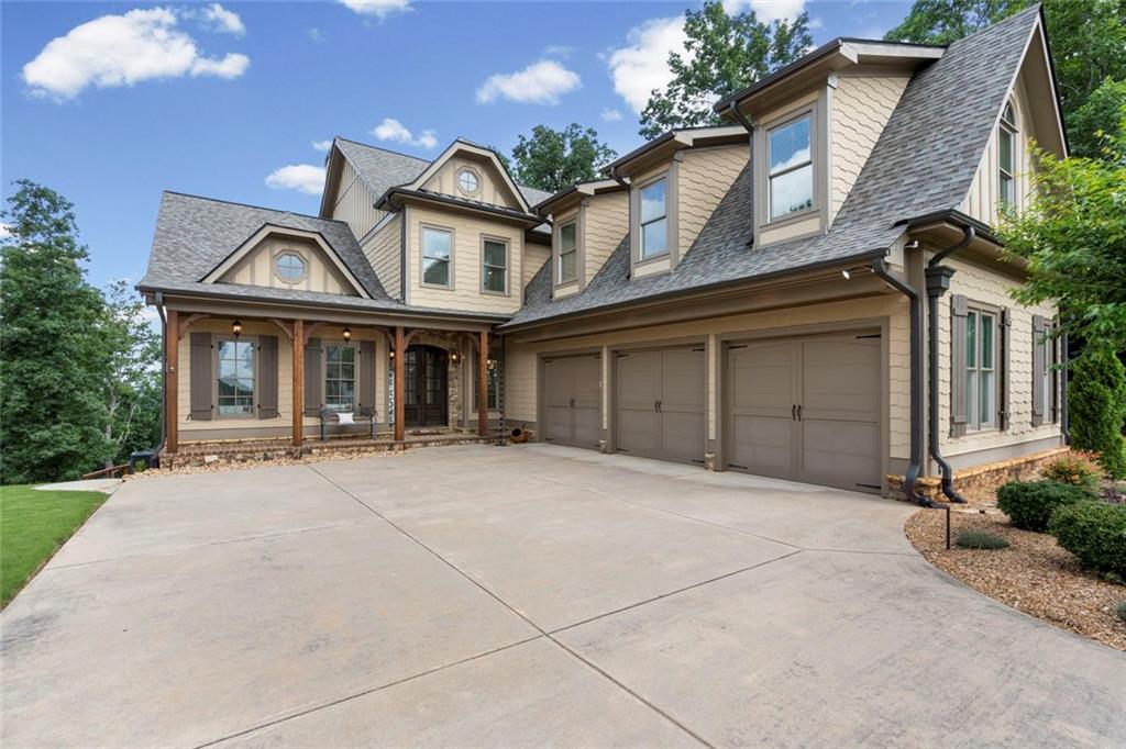 7405 Crestline Drive
