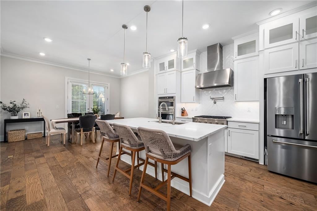 896 Mayfield Road