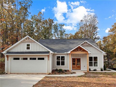 Homes For Sale - 3635 Cagle Road<br/> Gainesville, GA 30501